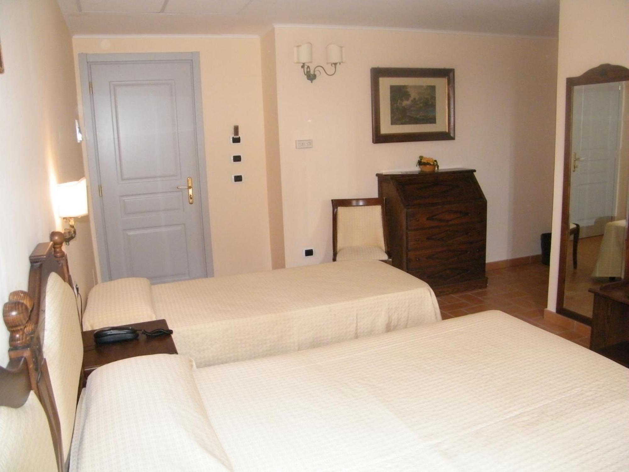 Hotel Villa Delle Meraviglie Maratea Bilik gambar